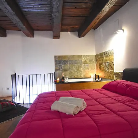 Corte Capomazza Tatil Evi Napoli