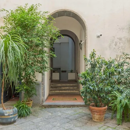 Corte Capomazza Tatil Evi Napoli